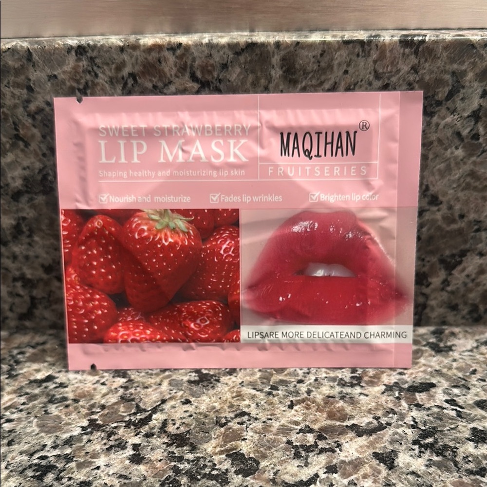 Sweet Strawberry Lip Mask